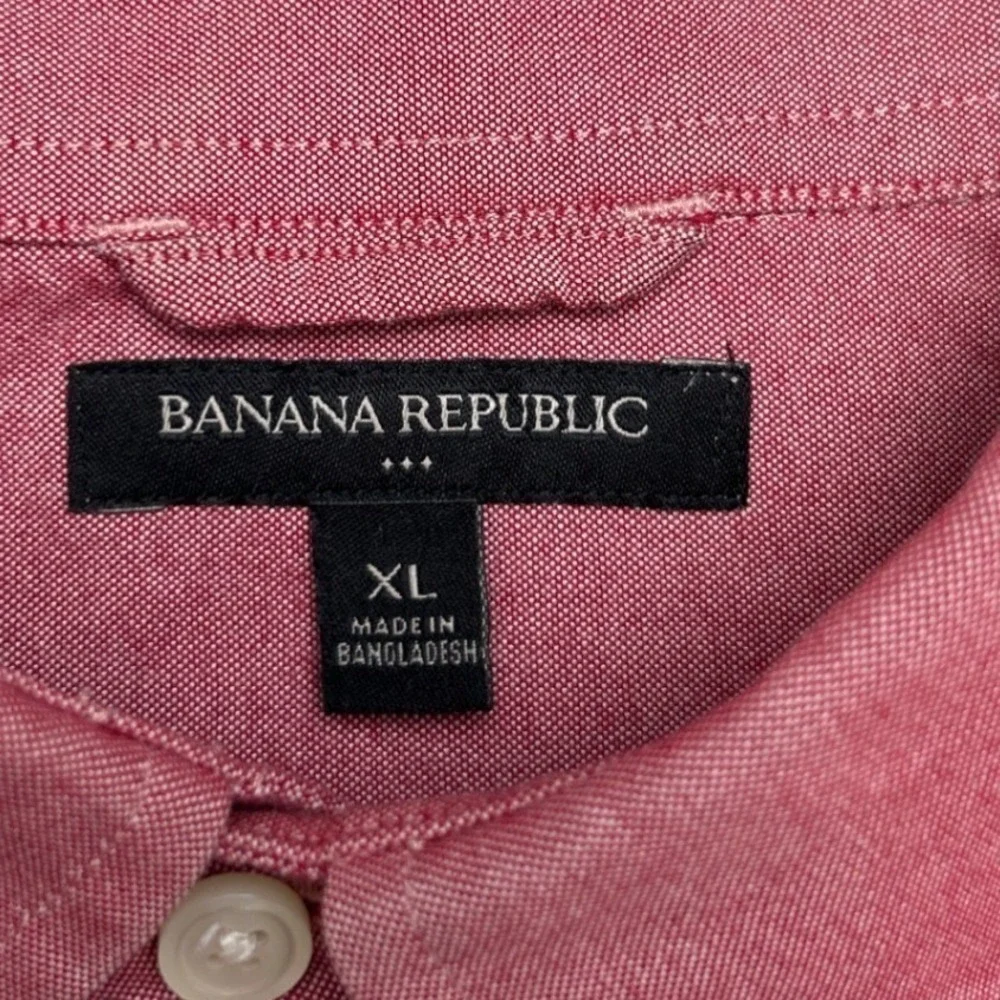 Banana Republic Mens Button Down Shirt Red Size XL Long Sleeve Cotton Heathered